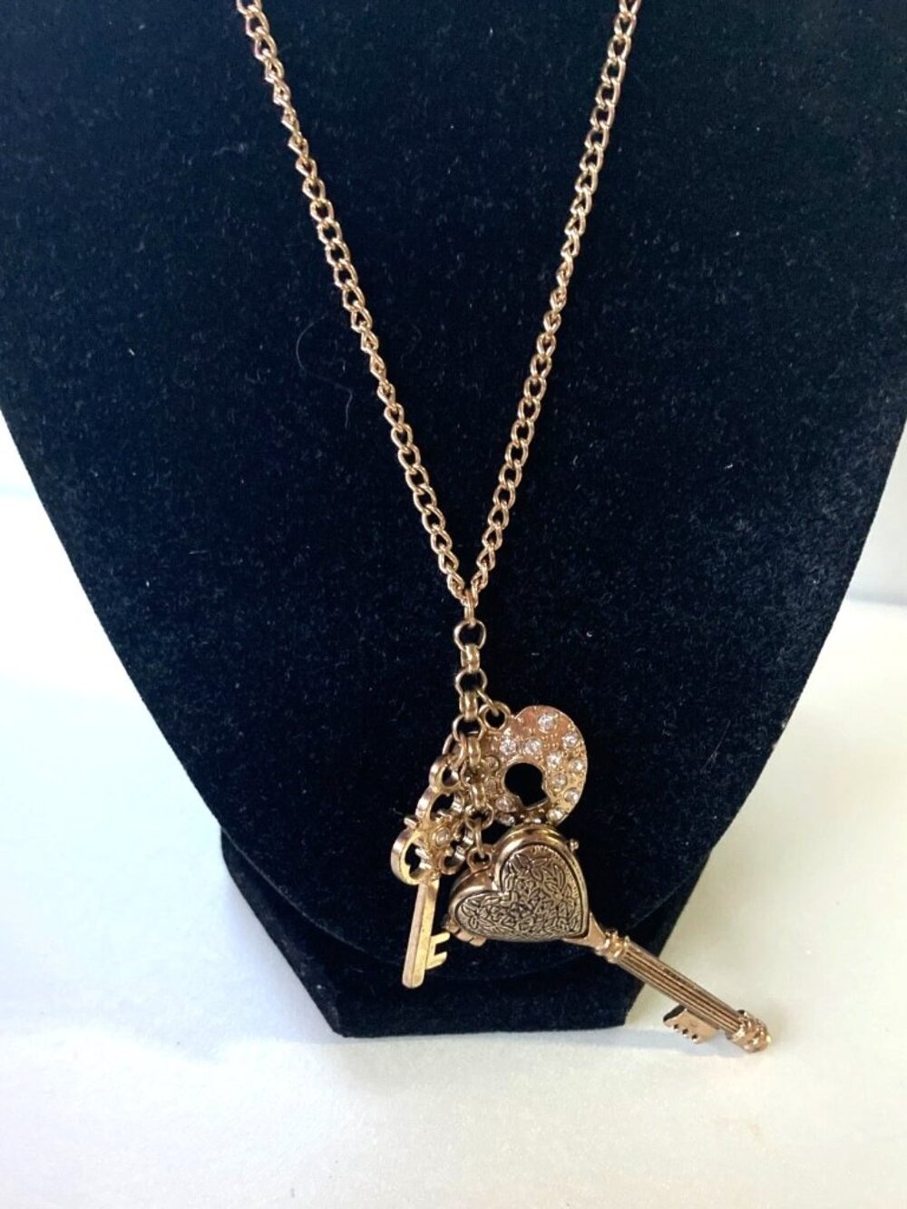 Skeleton Key Heart Locket preloved pendant Necklace